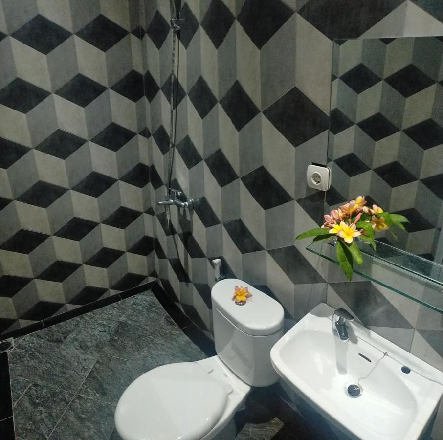Rion Hostel ボゴール エクステリア 写真