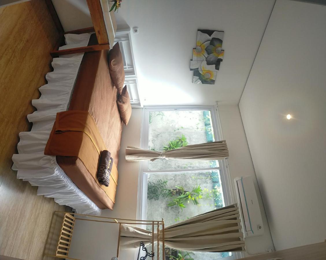 Rion Hostel ボゴール エクステリア 写真