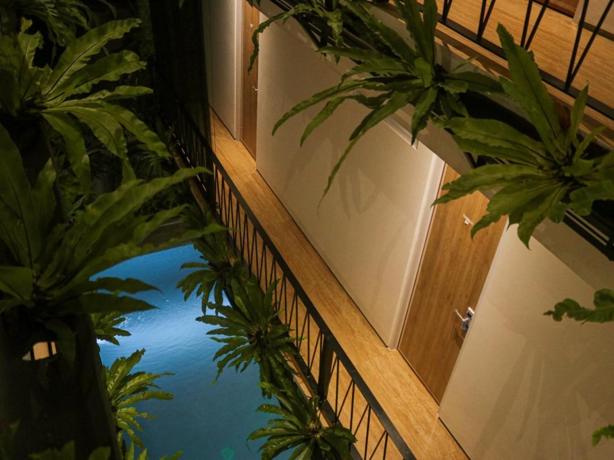 Rion Hostel ボゴール エクステリア 写真